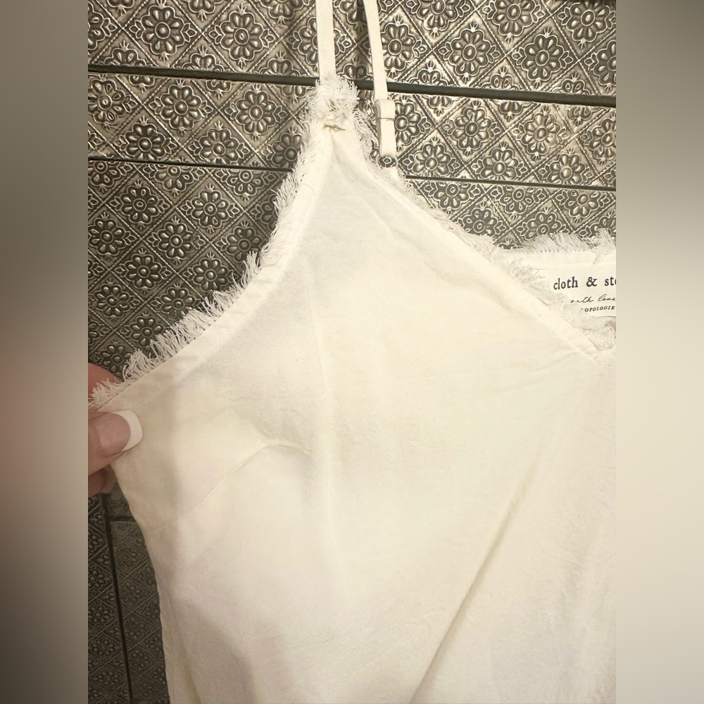 ANTHROPOLOGY Cloth & STONE for Rough Edged Cami Top - Picture 4 of 4